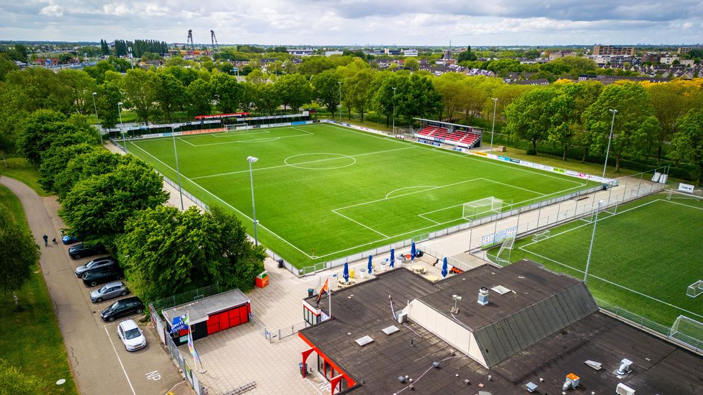 Scheidsrechter ARC mishandeld bij jeugdvoetbalwedstrijd.